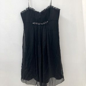 BCBG chiffon strapless dress size 4 knee length
